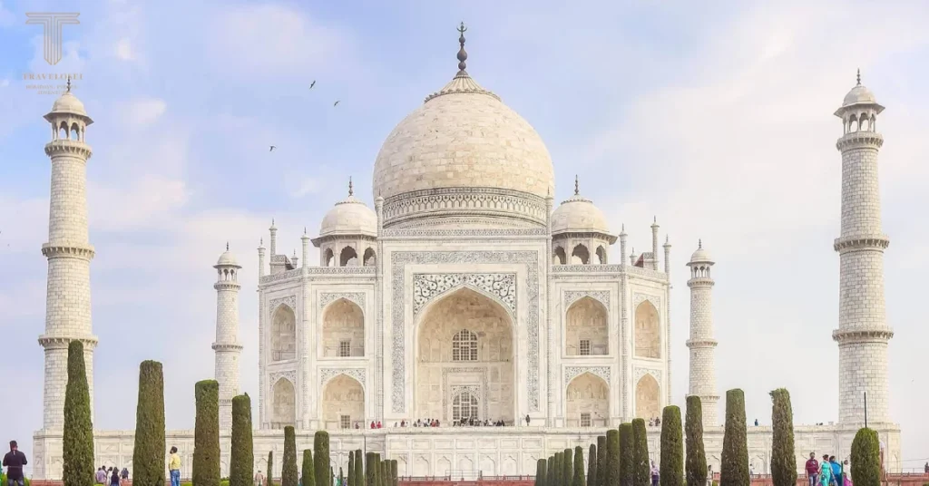 The Best Guide to Exploring Agra & the World’s Wonder, Taj Mahal