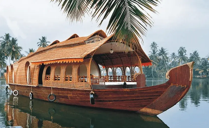 kerala backwaters tour